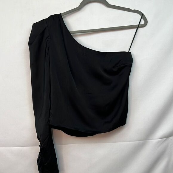 Astr the label black satin one shoulder blouse size medium NWT - Picture 2 of 14
